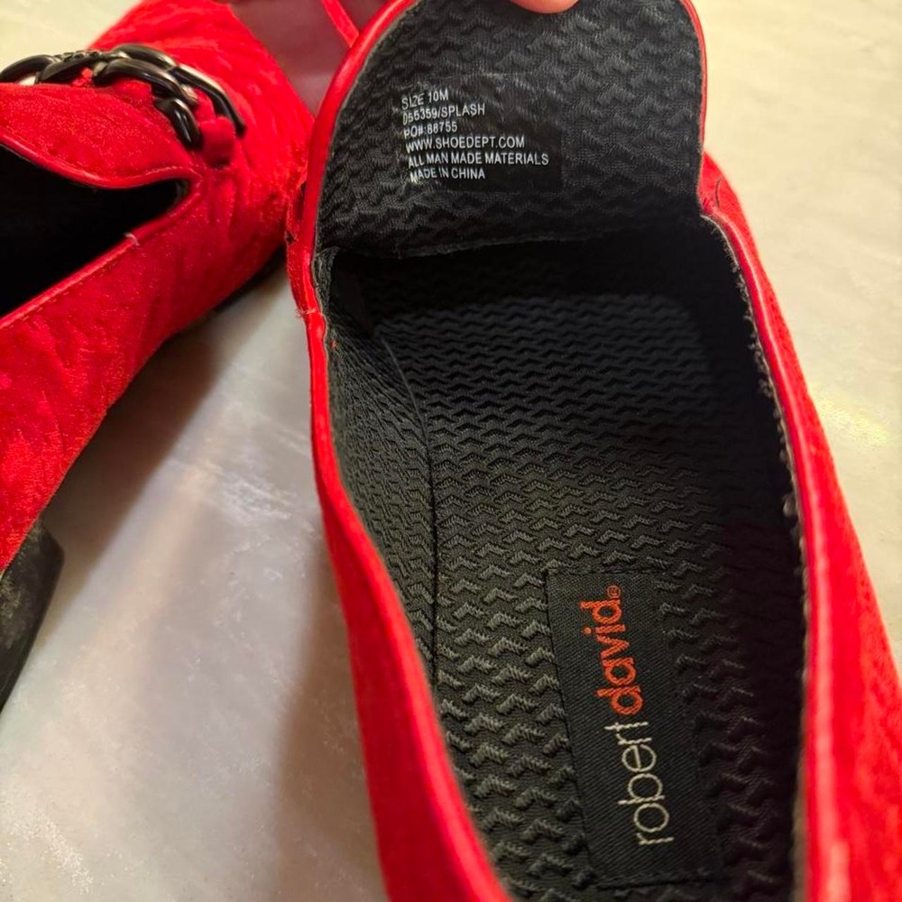 Robert David Red Velvet Loafers - Picture 3 of 5